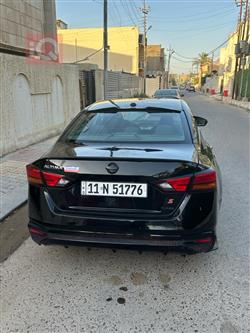 نيسان ألتيما